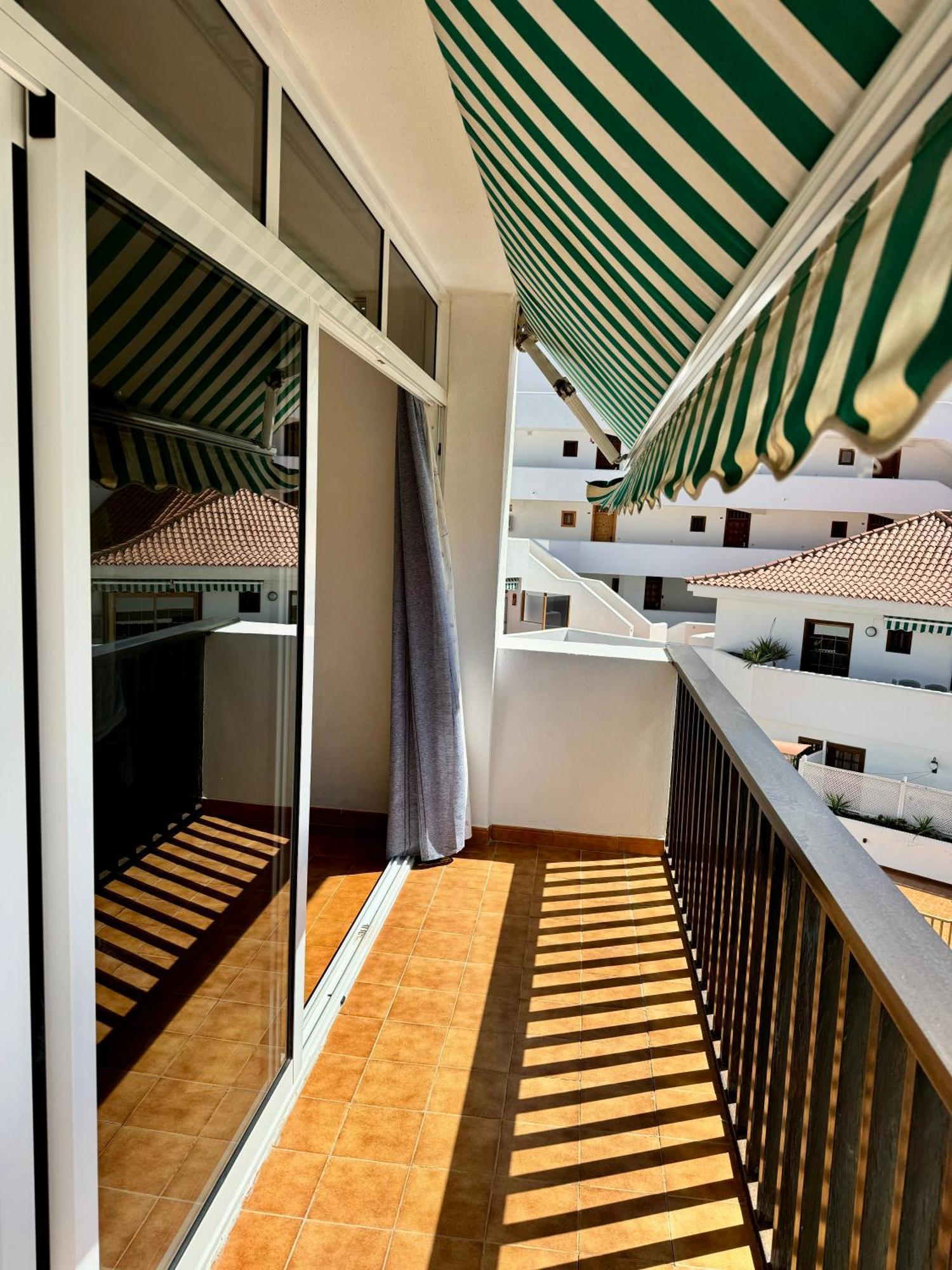 Apartment Fanabe Stunning Beachfront Penthouse Parque Royal Adeje Tenerife Costa Adeje (Tenerife)